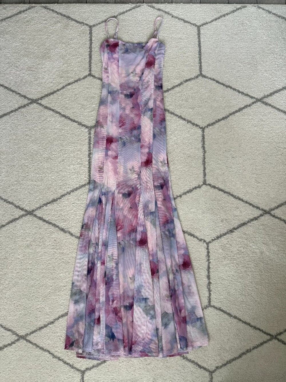 Dynamite Scoop Neck Mermaid Maxi Dress